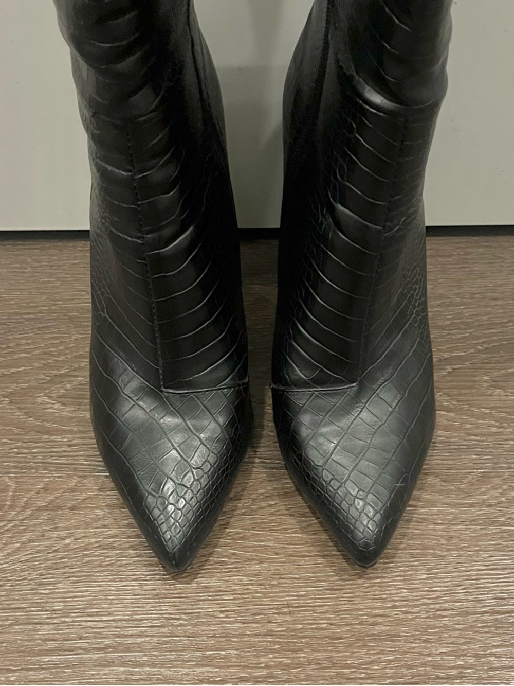 Milla by Billini Crocodile Knee High Boots from Princess Polly, Great Condition! - Picture 4 of 4